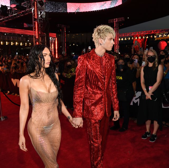 new york, new york   september 12 l r megan fox and machine gun kelly attend the 2021 mtv video music awards at barclays center on september 12, 2021 in the brooklyn borough of new york city photo by kevin mazurmtv vmas 2021getty images for mtv viacomcbs