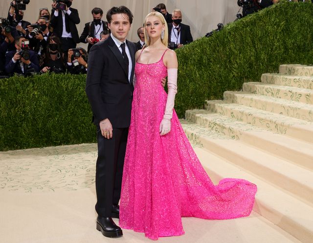 new york, new york   september 13 brooklyn beckham and nicola peltz attend the 2021 met gala celebrating in america a lexicon of fashion at metropolitan museum of art on september 13, 2021 in new york city photo by theo wargogetty images