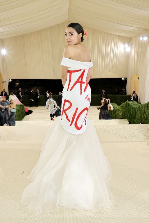 What The Subtlety Of Political Statements At The Met Gala Says About ...