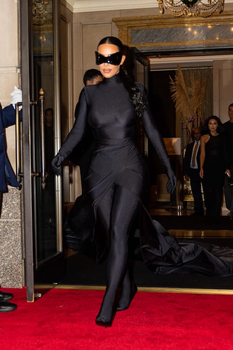 What Kim Kardashian Looked Like Under Her Met Gala Mask