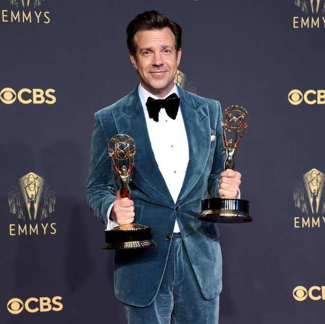 los angeles, california   september 19 jason sudeikis, winner of the outstanding comedy series and outstanding lead actor in a comedy series awards for ‘ted lasso,’ poses in the press room during the 73rd primetime emmy awards at la live on september 19, 2021 in los angeles, california photo by rich furygetty images