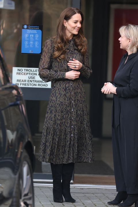 london, england   january 26 catherine, duchess of cambridge visits the shout mental health text service on january 26, 2022 in london, england photo by neil mockfordgc images