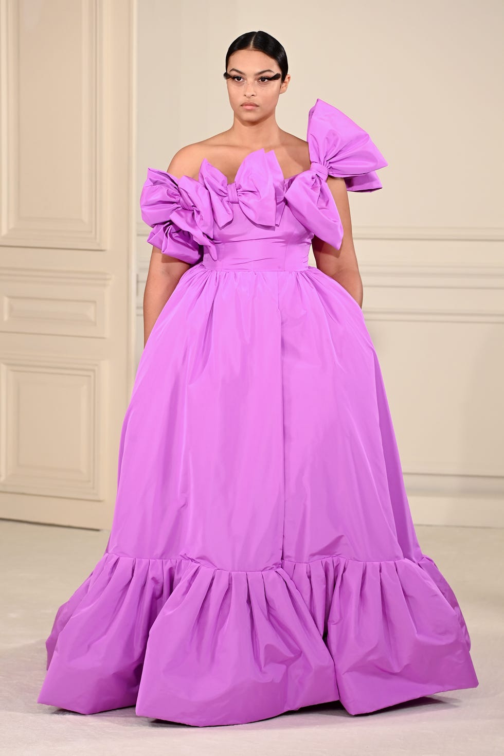 Valentino Haute Couture 2022 Review