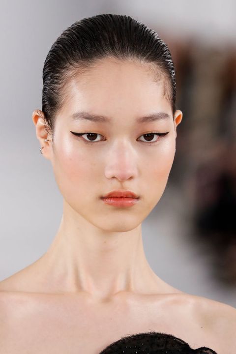Best Fall 2022 Makeup Trends From New York Fashion Week