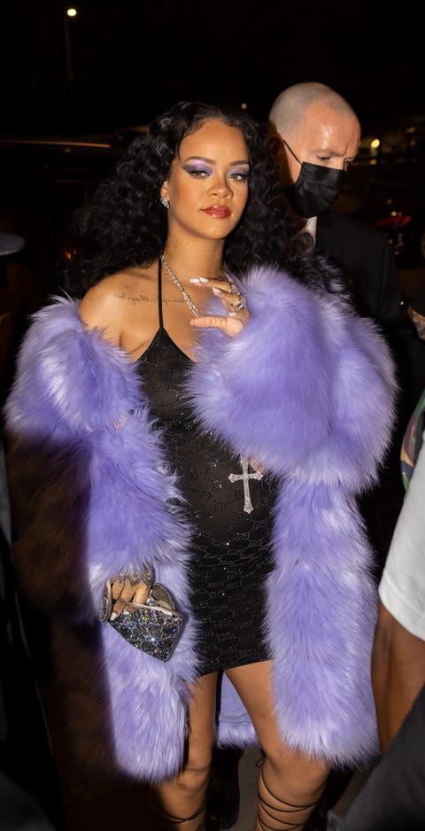 rihanna gravidez estilo milan fashion week gucci afterparty, fevereiro de 2022