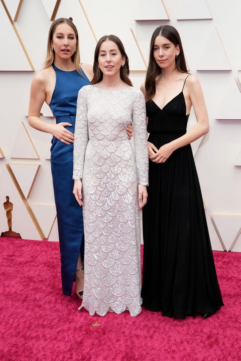 See All the Red Carpet Looks from the 94th Annual Academy Awards