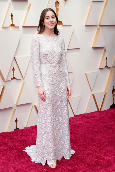 hollywood, california   march 27 alana haim attends the 94th annual academy awards at hollywood and highland on march 27, 2022 in hollywood, california photo by kevin mazurwireimage