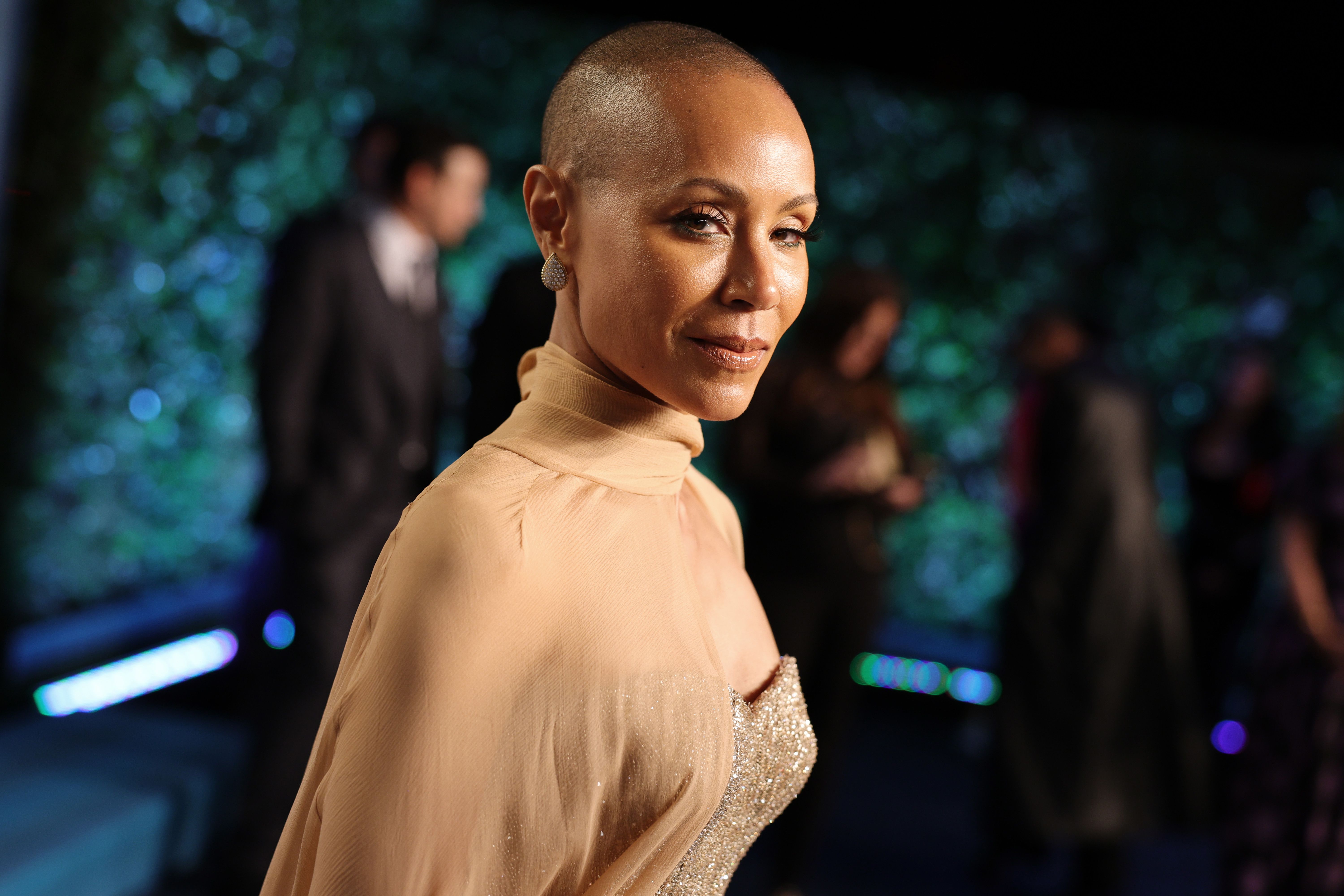 Jada Pinkett Smith Doesn't 'Give Two Craps What People Think Of This Bald  Head Of Mine'
