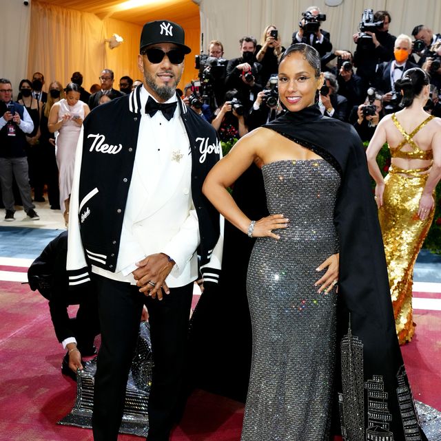 new york, new york   may 02 l r swizz beatz and alicia keys attend the 2022 met gala celebrating in america an anthology of fashion at the metropolitan museum of art on may 02, 2022 in new york city photo by jeff kravitzfilmmagic