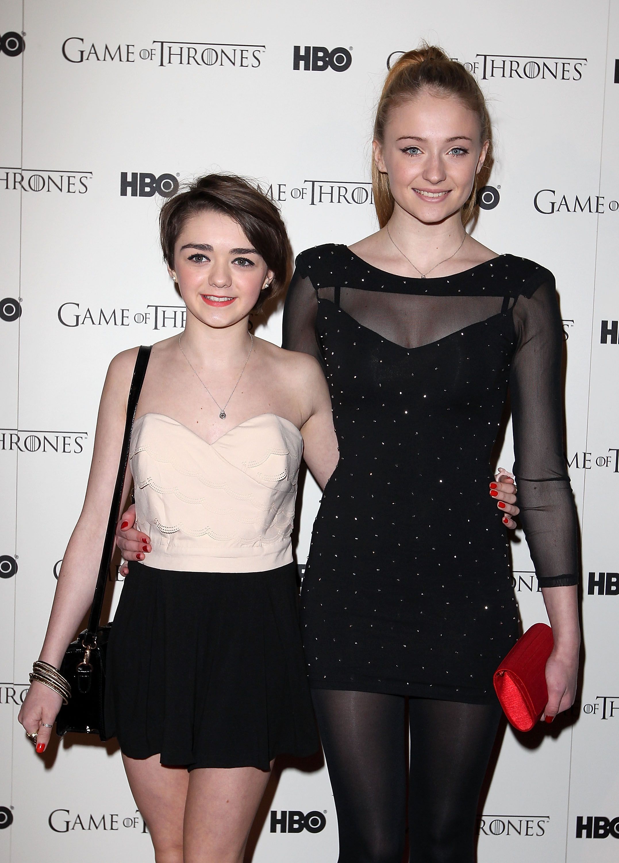 22 Iconic Maisie Williams And Sophie Turner Photos Through The Years