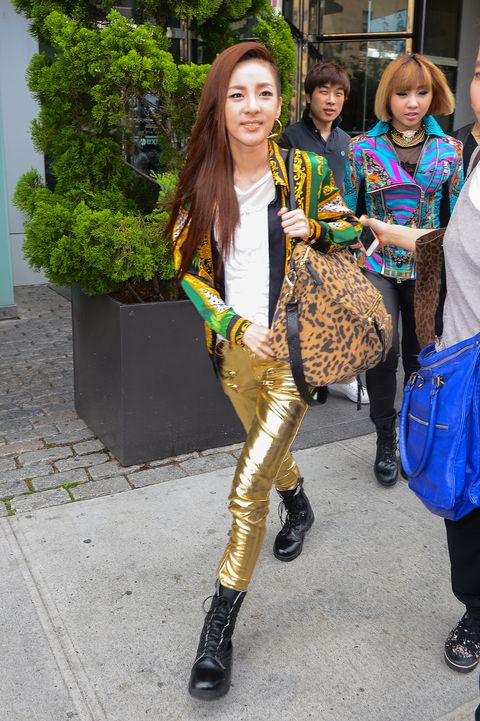 new york, ny aug 21 singer sandara dara park of 2ne1 leaves a manhattan hotel on august 21, 2012 in new york city photo by ray tamarragetty images