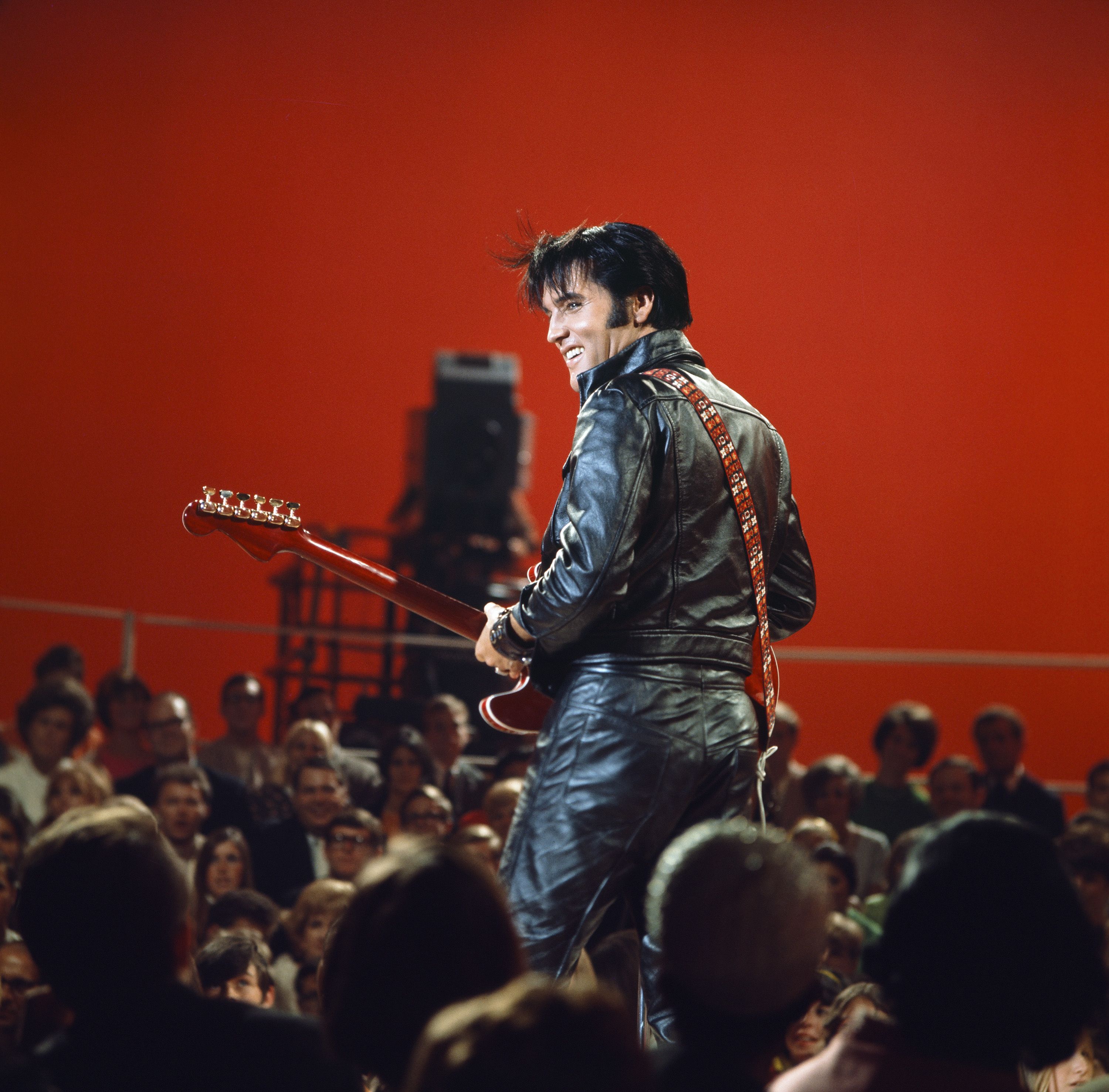 dress like elvis