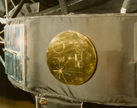 A gold record in its enclosure, attached to the Voyager space probe, USA, circa 1977 Voyager 1 and its sister spacecraft Voyager 2 launched in 1977 to study the outer solar system and eventually interstellar space, the record contains, titled Sounds of Earth A Selection of Records of Life and Culture On Earth, the wrapper contains instructions for any outside object who wishes to play the recording image depending on the boundaries of space