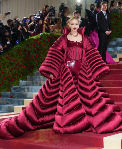 Gigi Hadid bella hadid black out met gala red carpet tight corset