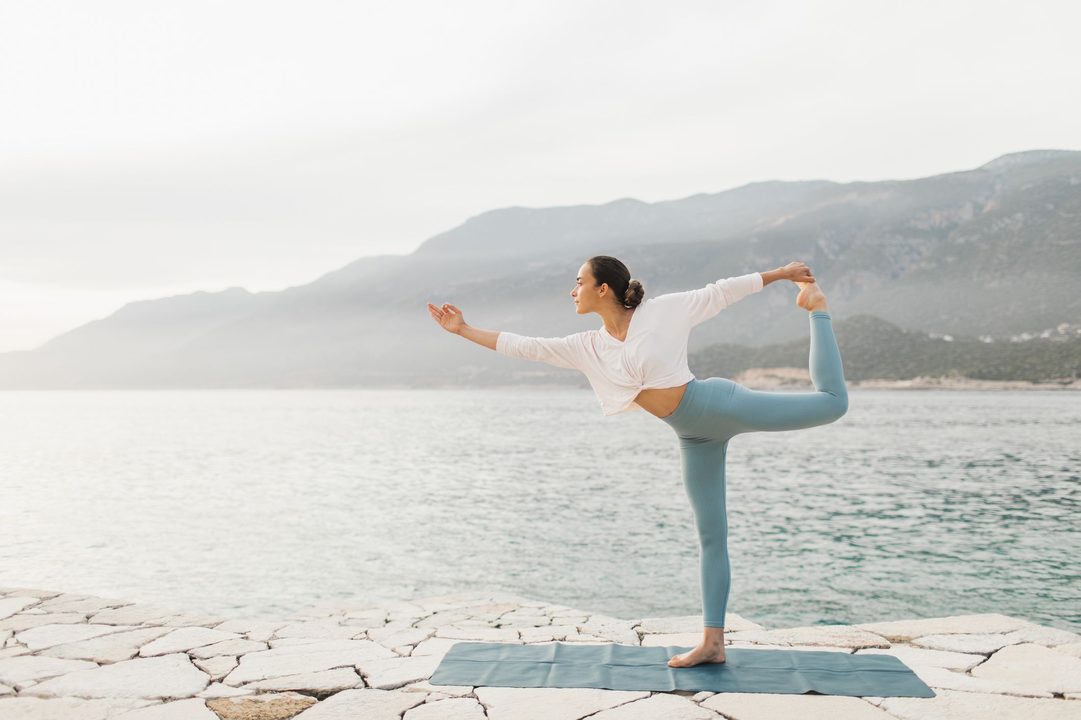 Hatha Yoga: Qué Es, Sus Beneficios Y Las Posturas Básicas