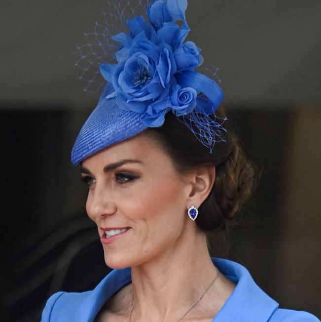 The Internet May Never Get Over Kate Middleton's Drop Dead Gorgeous Periwinkle Outfit