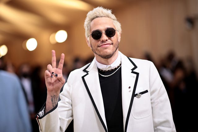 new york, new york september 13 pete davidson attends the 2021 met gala celebrating in america a lexicon of fashion at metropolitan museum of art on september 13, 2021 in new york city photo by dimitrios kambourisgetty images for the met museumvogue