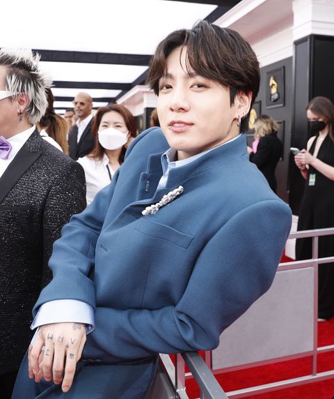 las vegas, nevada   april 03 jungkook of bts attends the 64th annual grammy awards at mgm grand garden arena on april 03, 2022 in las vegas, nevada photo by johnny nunezgetty images for the recording academy