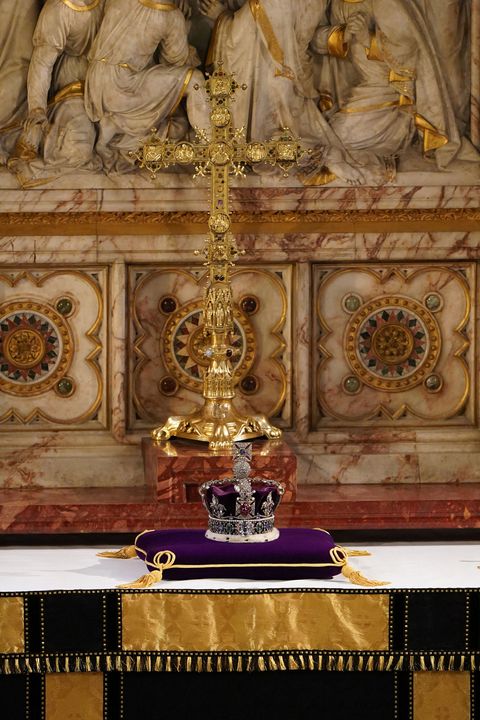 the imperial state crown is seen on the high altar after being removed from the coffin of queen elizabeth ii during the committal service for britains queen elizabeth ii in st georges chapel inside windsor castle on september 19, 2022 photo by joe giddens  pool  afp photo by joe giddenspoolafp via getty images
