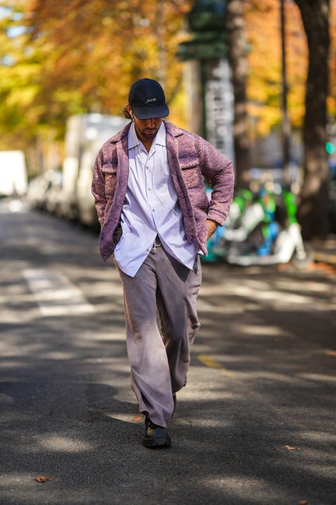 Cómo combinar colores en la ropa de hombre y vestir bien Cómo combinar colores en la ropa de hombre y vestir bien