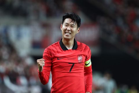 seoul, south korea   september 27 son heung min of south korea celebrates after scoring his teams first goal during the south korea v cameroon   international friendly match at seoul world cup stadium on september 27, 2022 in seoul, south korea photo by chung sung jungetty images
