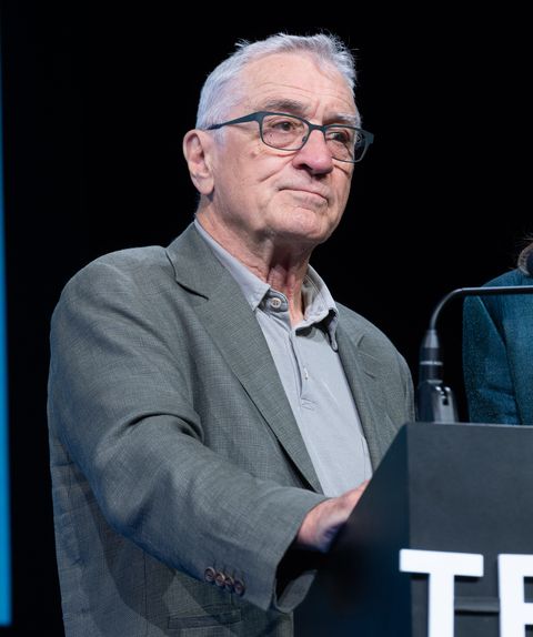 new york, new york june 10 robert de niro speaks at the att untold stories during 2022 tribeca festival at spring studios on june 10, 2022 in new york city photo by noam galaigetty images for tribeca festival