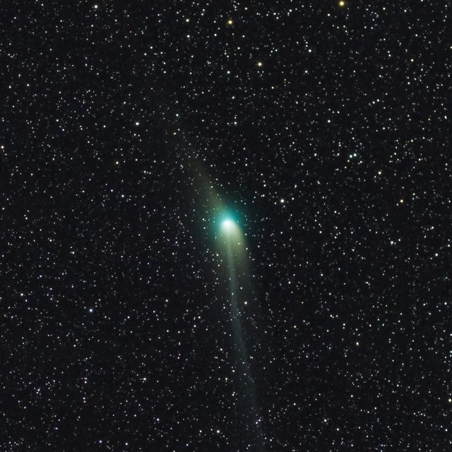c2022 e3 ztf, a long period comet from the oort cloud, photographed on january 25, 2023 with a 135mm lens and cooled camera