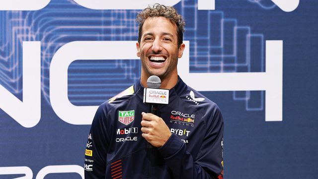 new york, new york february 03 daniel ricciardo of australia and oracle red bull racing talks during the oracle red bull racing season launch 2023 at classic car club manhattan on february 03, 2023 in new york city photo by arturo holmesgetty images for oracle red bull racing