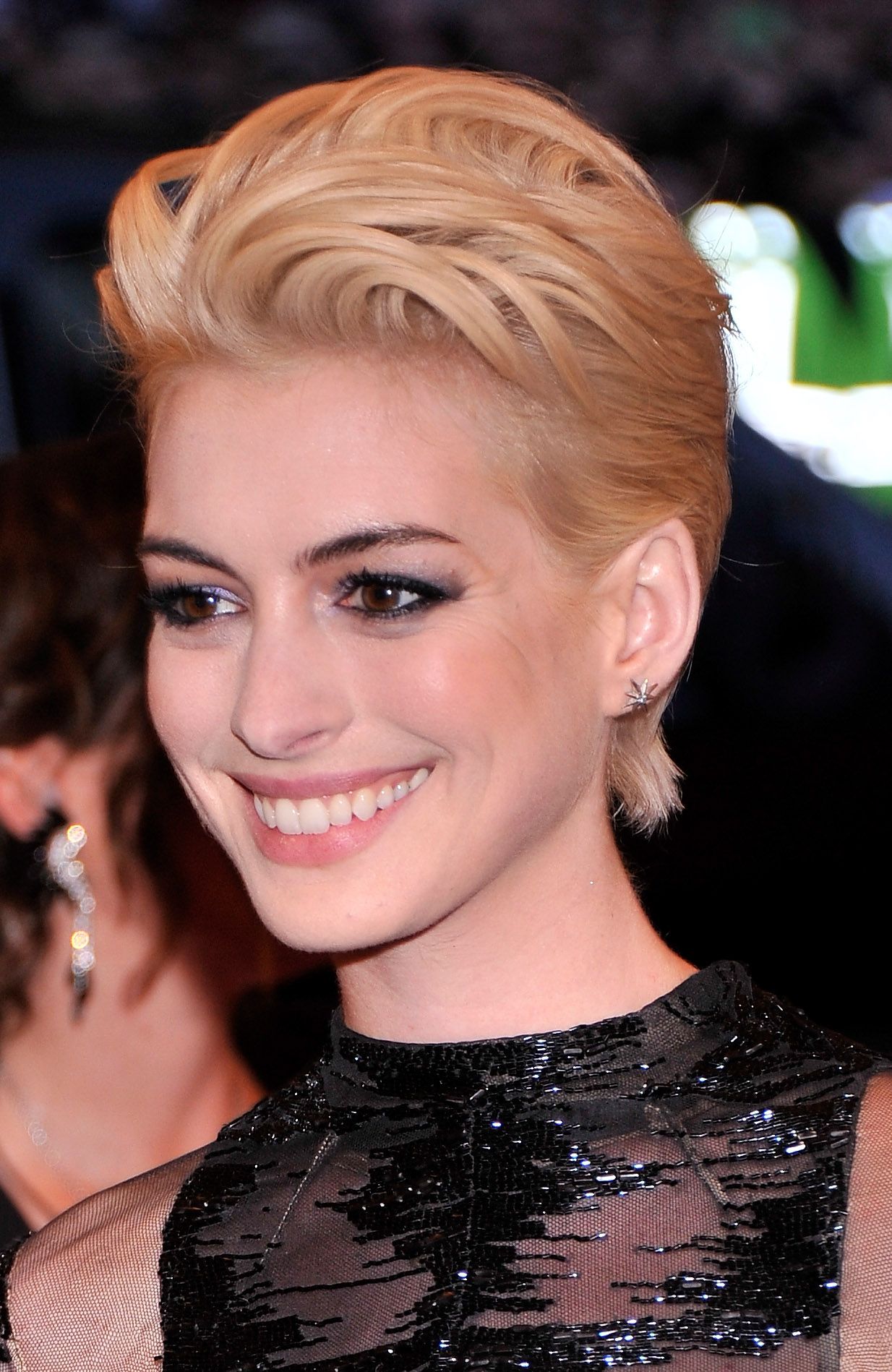 112 best short hairstyles, haircuts, and short hair ideas