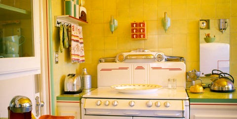 25 Cool Retro Kitchens How To Decorate A Kitchen In Throwback Style