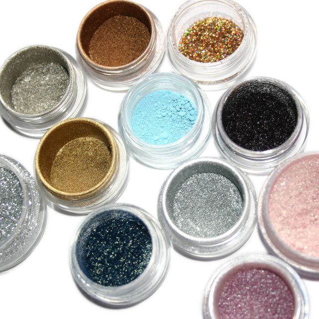Glitter, Product, Eye shadow, Eye, Beauty, Powder, Fashion accessory, Cosmetics, Embellishment, Metal, 