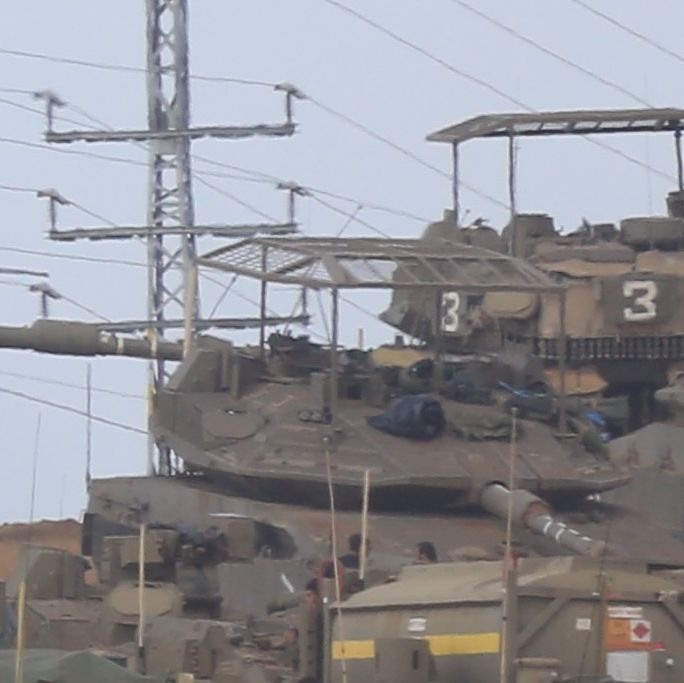 Everything You Need to Know About Israel's 'Cope Cage' Armor on Tanks
