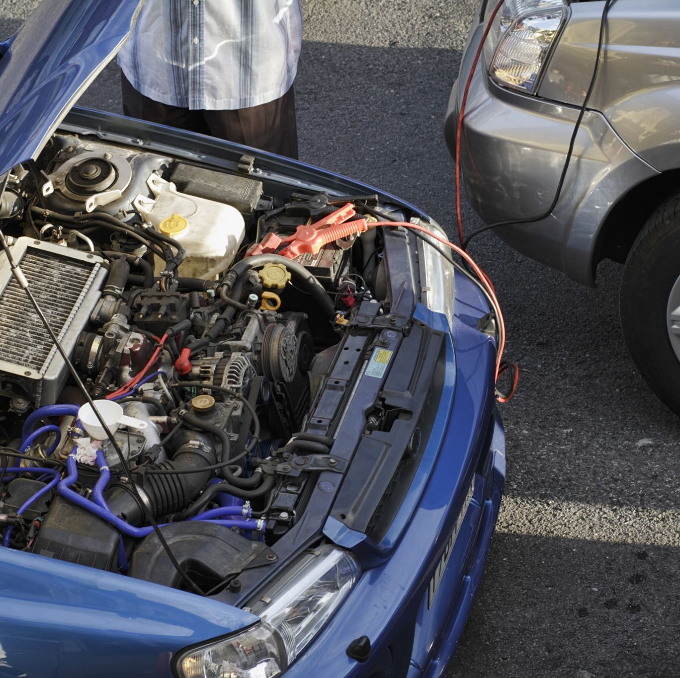 Does Revving Your Engine During a Jump-Start Actually Work?
