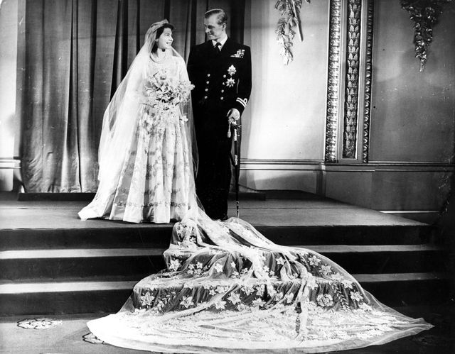 20th november 1947  princess elizabeth, and the prince philip, duke of edinburgh at buckingham palace after their wedding  photo by hulton archivegetty images