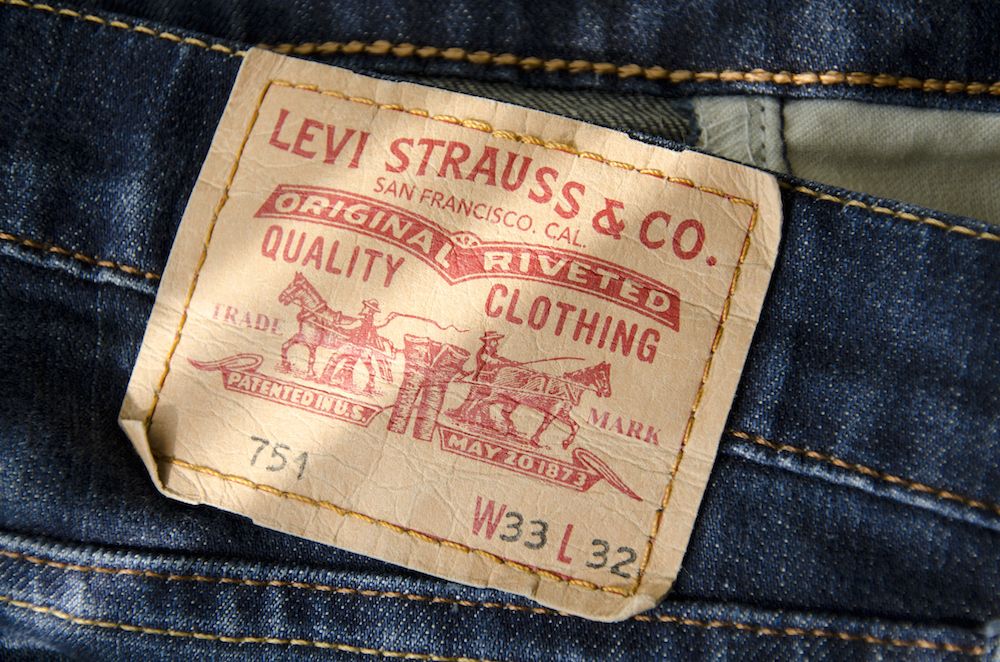 levis jeans leather patch