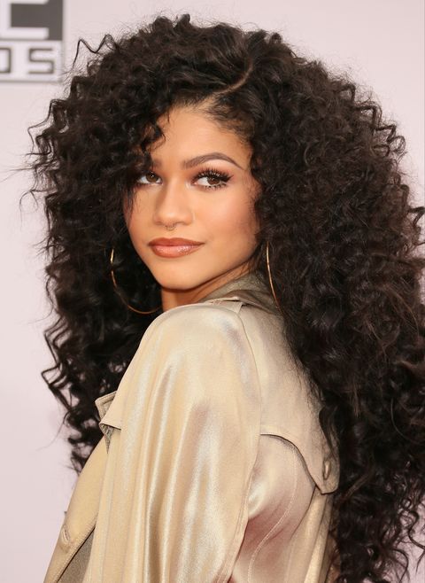 Zendaya's Beauty Evolution Throughout the Years: The Actress' Best ...