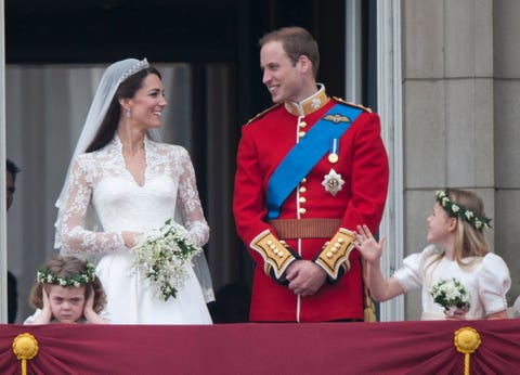 Meghan Markle's Wedding Dress Is So Different From Kate Middleton ...