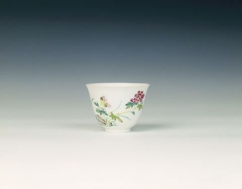 Small famille rose cup with peony and lillies, Qing dynasty, Yongzheng period, China, 1723-1735.