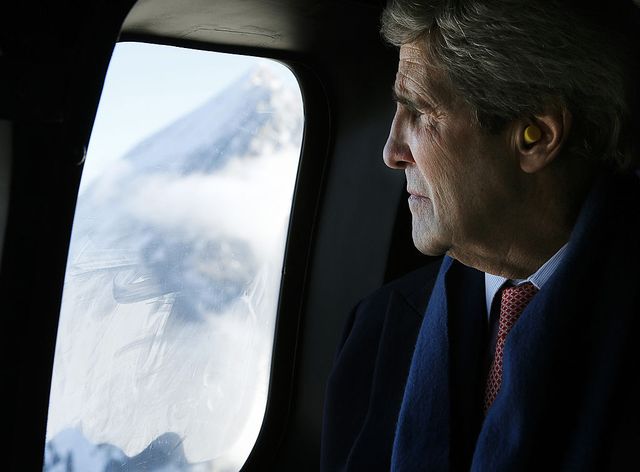 us secretary of state john kerry looks out at the swiss alps during a helicopter ride from davos to zurich on january 25, 2014 kerry is returning to the us from the syrian peace talks and the world economic forum      afp photo  pool  gary cameron        photo credit should read gary cameronafp via getty images