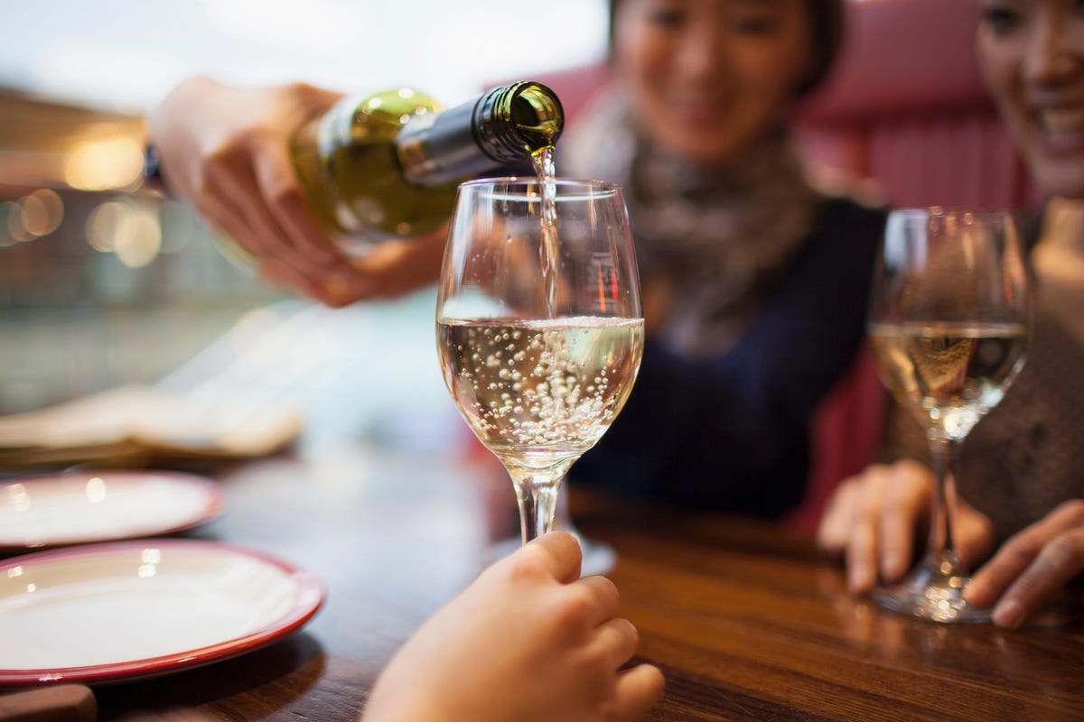 This New Study Suggests White Wine Might Trigger Rosacea