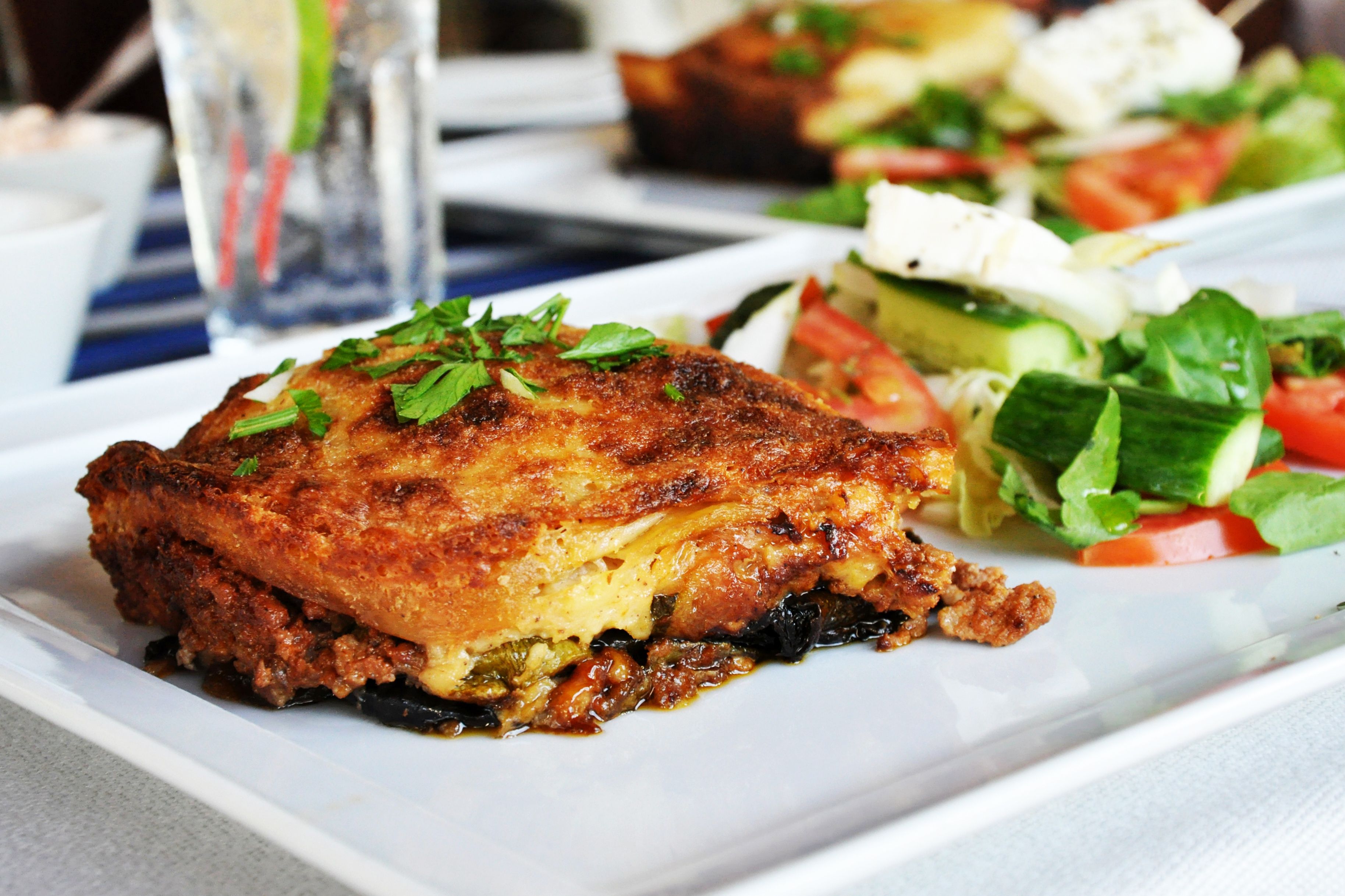 Cos E E Come Si Fa La Moussaka Greca Originale