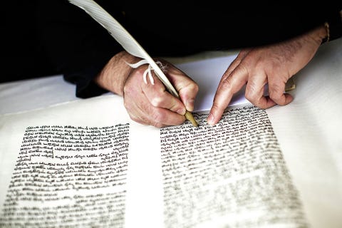 ユダヤ教の一大イベント 冬の祭典 ハヌカー を知る豆知識 ユダヤ教の一大イベント 冬の祭典 ハヌカー を知る豆知識