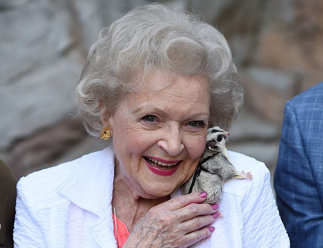 素敵 99歳の大御所女優に学ぶ 若々しくあり続けるための秘訣 素敵 99歳の大御所女優に学ぶ 若々しくあり続けるための秘訣