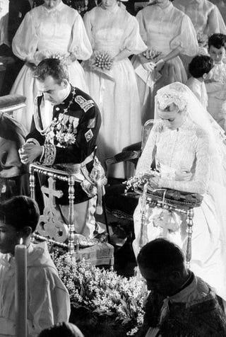 Grace Kelly's Wedding Details - Photos of Grace Kelly's Wedding Dress