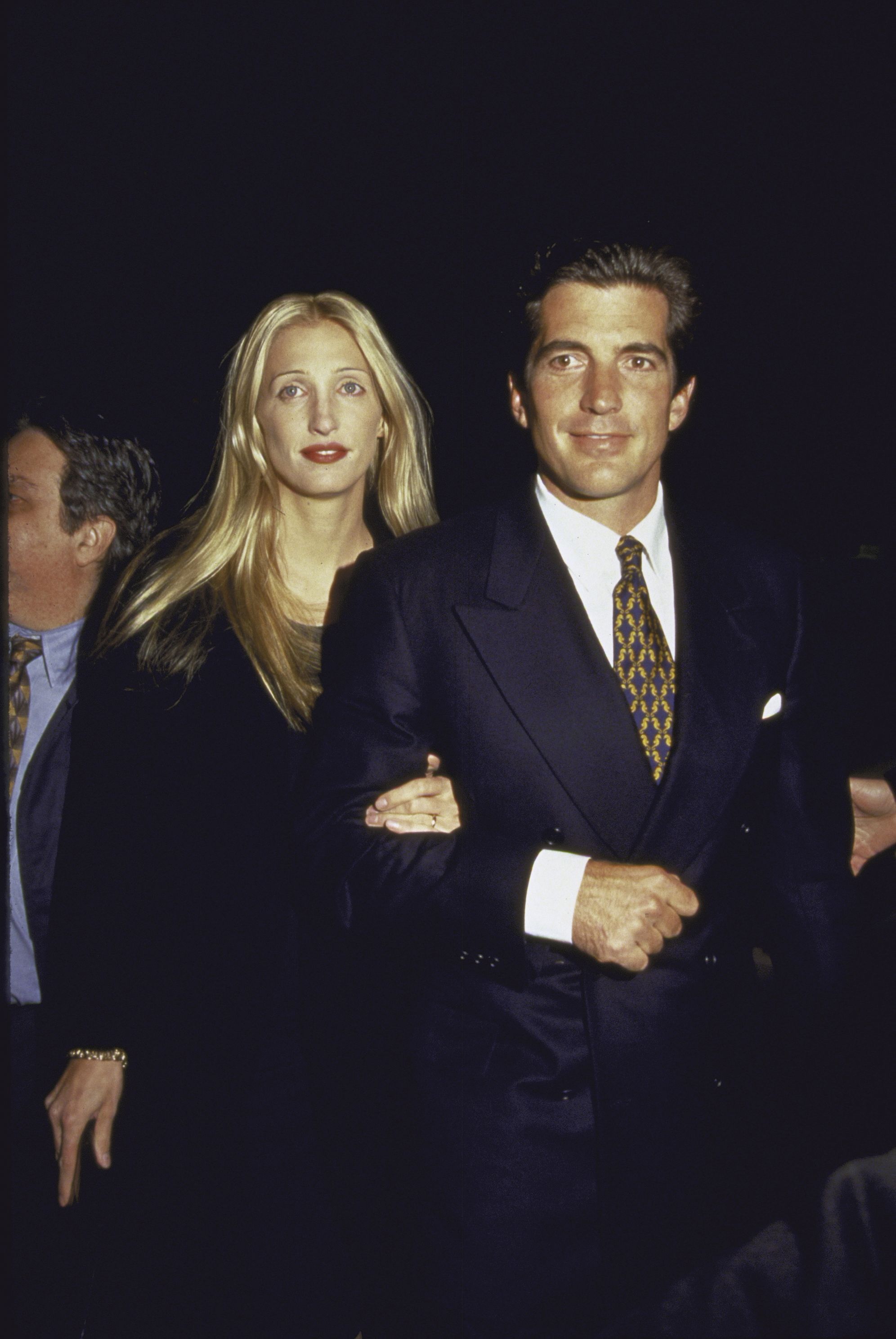 John F Kennedy Jr S Friend Opens Up About Jfk Jr Carolyn Bessette S Death