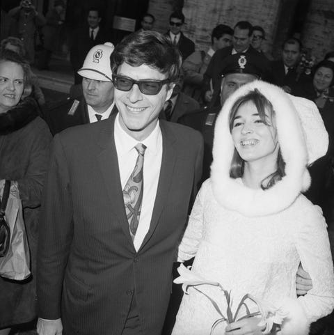 Photograph, Black-and-white, Monochrome, Event, Monochrome photography, Fun, Eyewear, Cool, Photography, Glasses, wedding