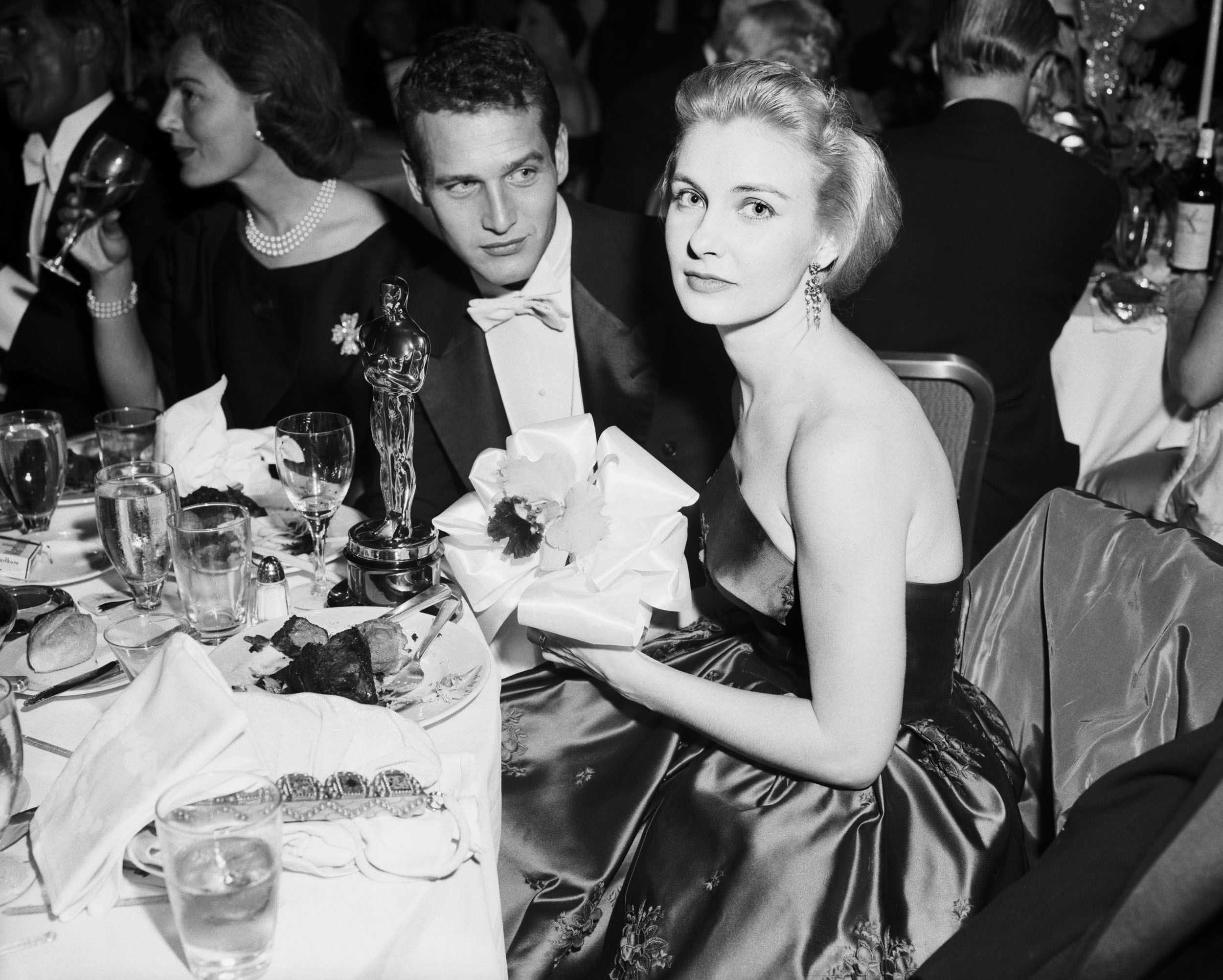 joanne woodward oscar dress