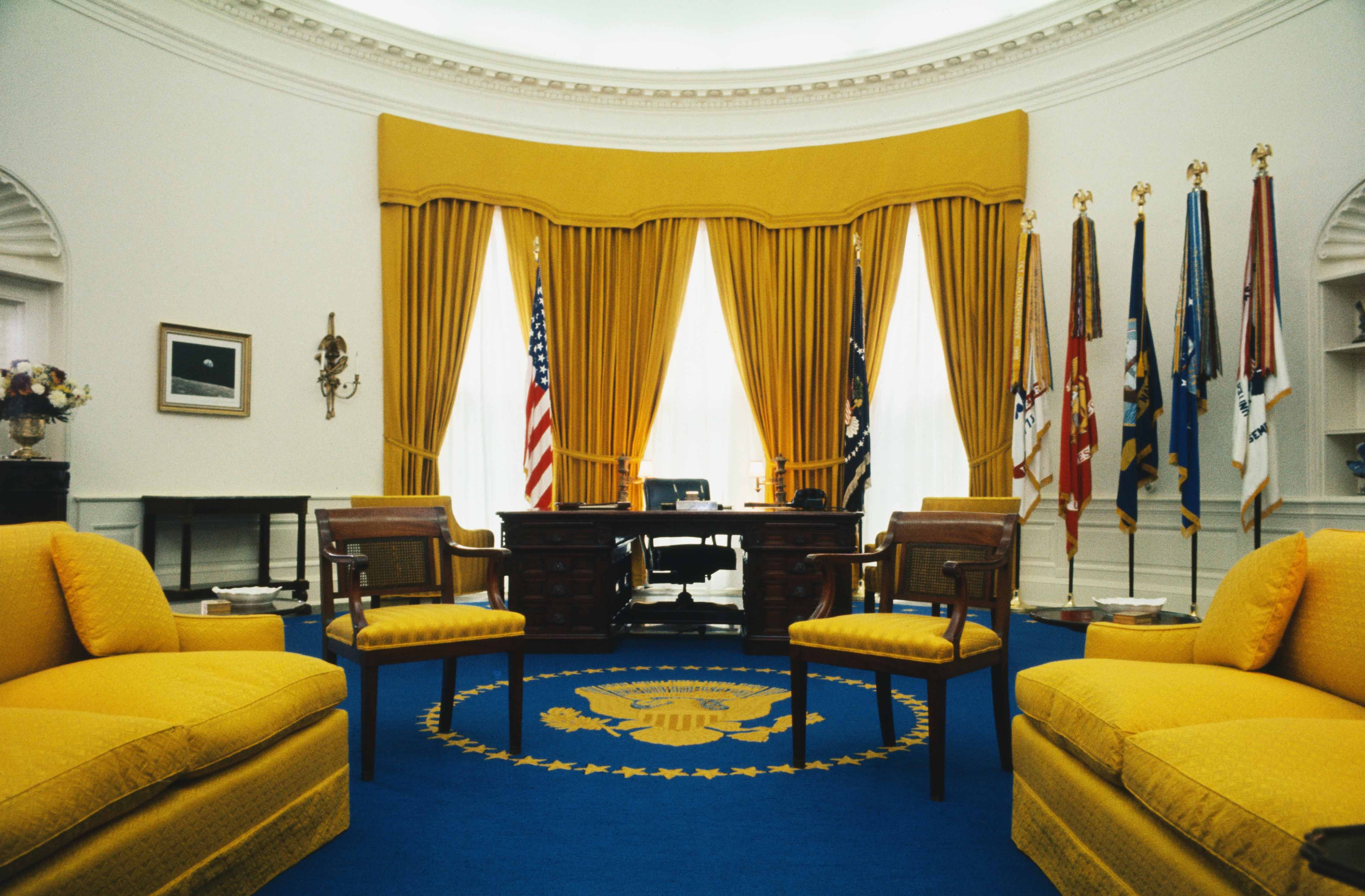 zoom background oval office desk