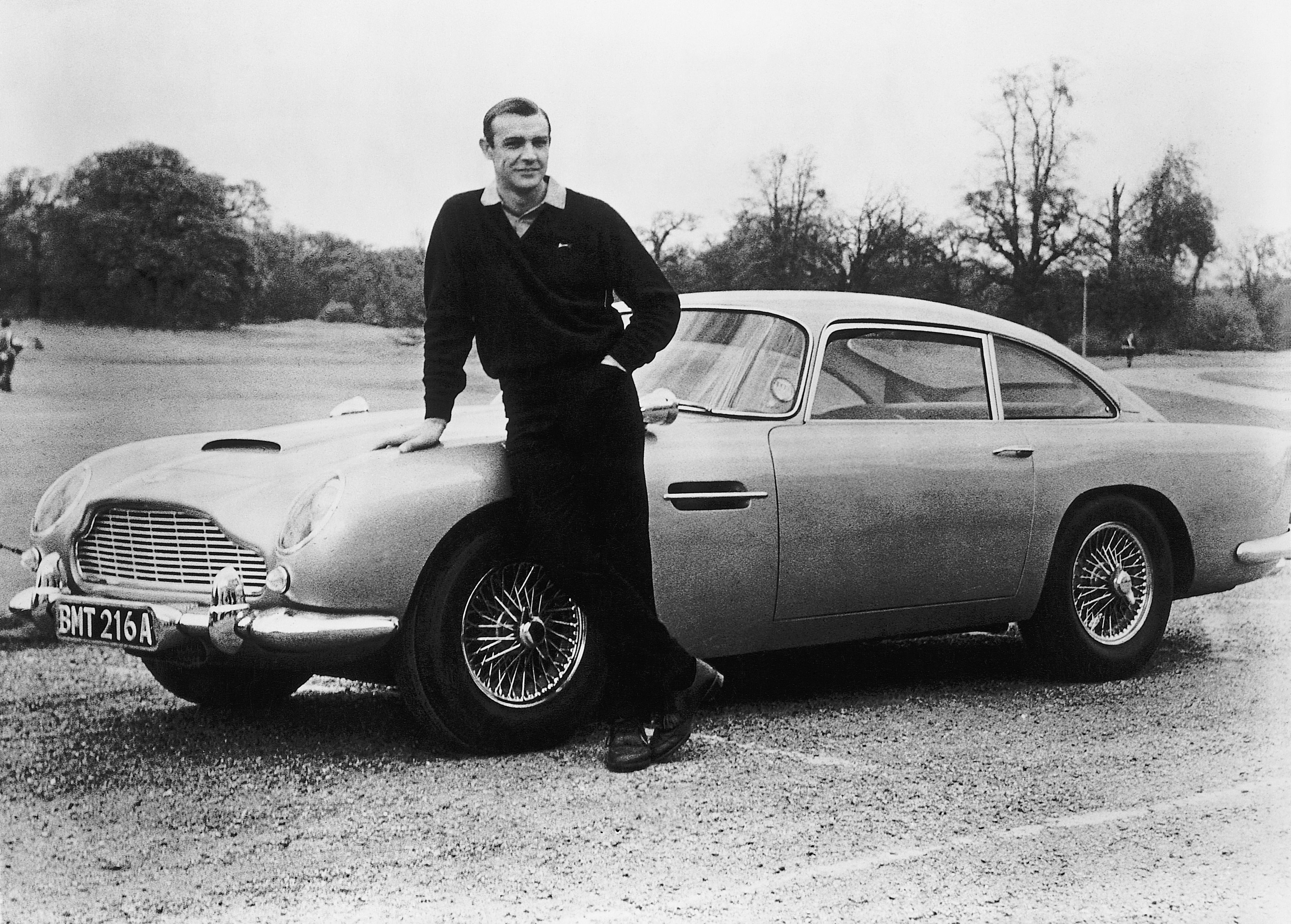 ÎÏÎ¿ÏÎ­Î»ÎµÏÎ¼Î± ÎµÎ¹ÎºÏÎ½Î±Ï Î³Î¹Î± sean connery with his aston martin db5 goldfinger