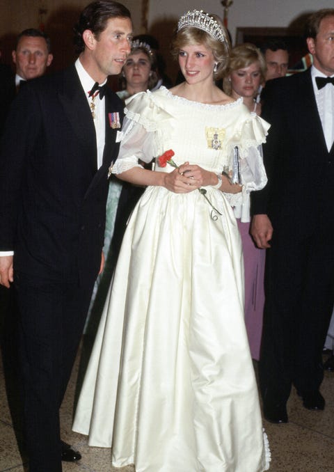 Princess Diana's Best Fashion - Diana's Most Iconic Style Moments